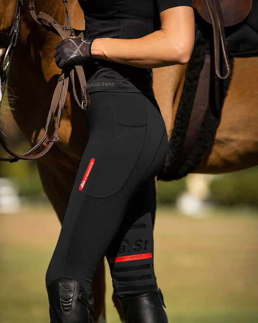 eaSt REGGINGS R1 Schwarz - Vorderansicht optimale Passform maximale Bewegungsfreiheit
