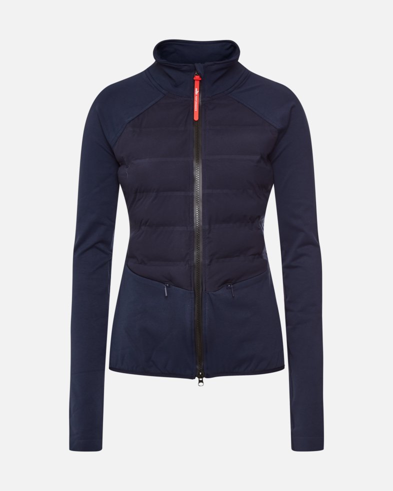 eaSt Hybrid Jersey - Trageansicht Layering-Element für Winter und Übergangszeit
