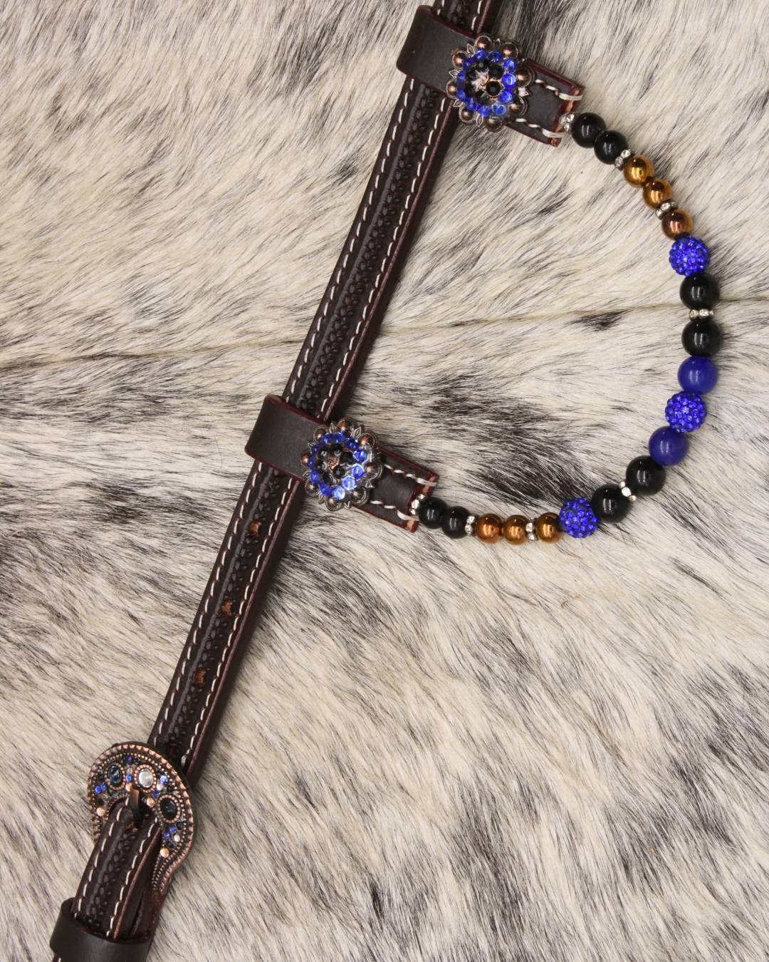 Zweiohr Show Westerntrense royalblau mit Perlen-Earloops,