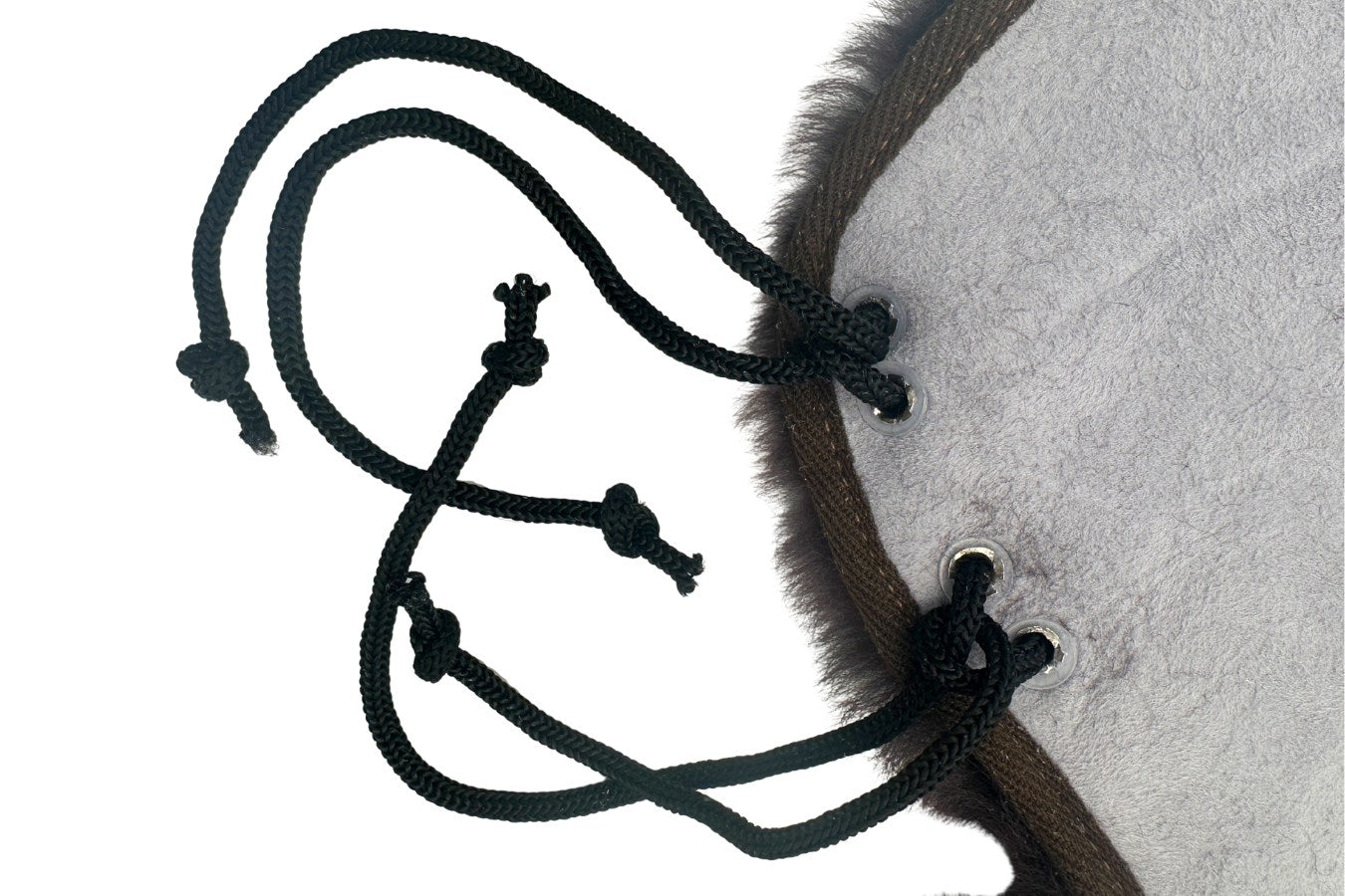 Lammfell Western Sattelsitzbezug braun-natur mit Hornausschnitt,