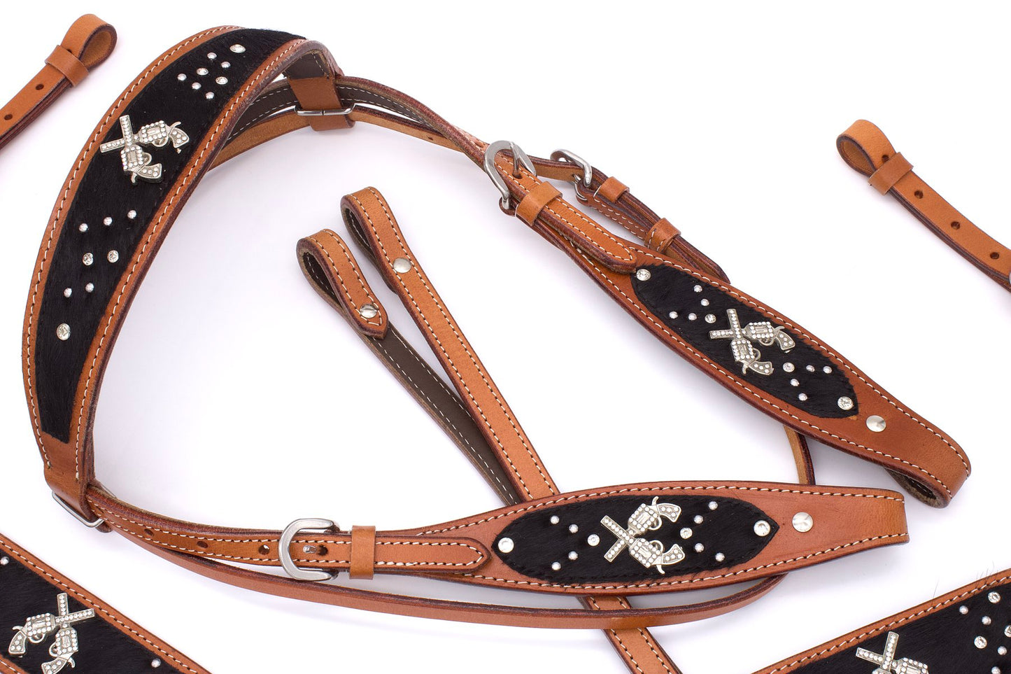 Westerntrense, Set aus Westernzaum und Vorderzeug, mit Pistolenconchos, Strass, braun, schwarz,