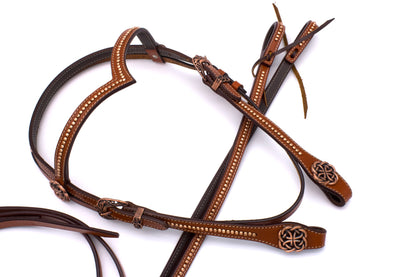 Westernzaum, Trense mit V-Stirnband, kupferfarbene Schnallen, Nieten und Conchos, braun,